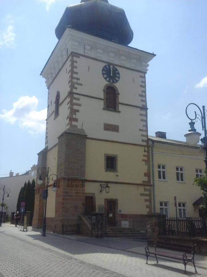Krosno Apartamenty Przy Rynku Exterior photo