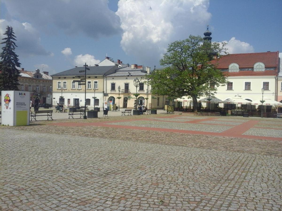 Krosno Apartamenty Przy Rynku Exterior photo